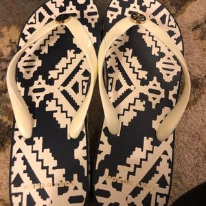 Tory Burch Cut Out wedge flip flop
